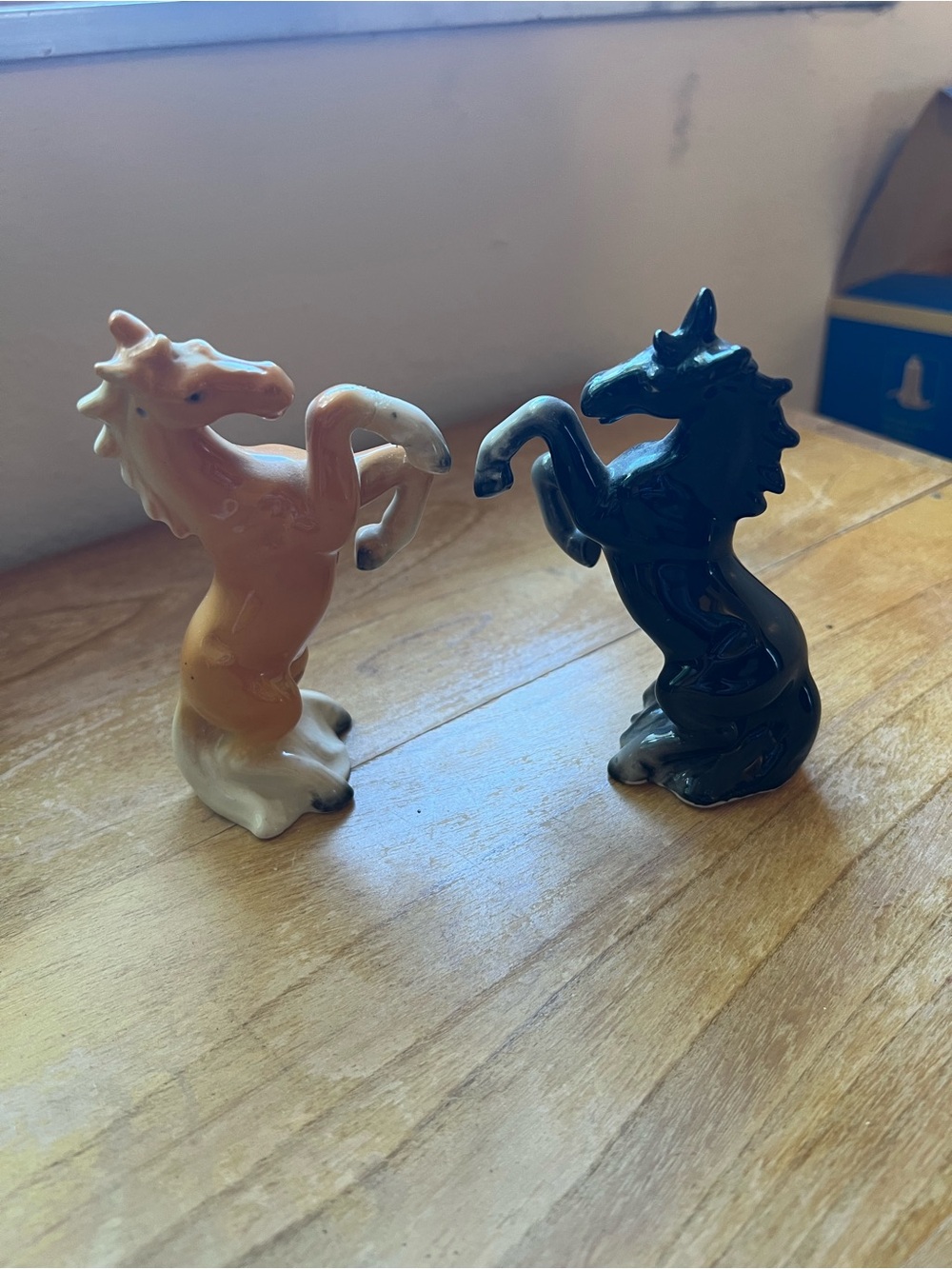 Ceramic Rearing Horse salt and pepper shakers - Peach and Black Set